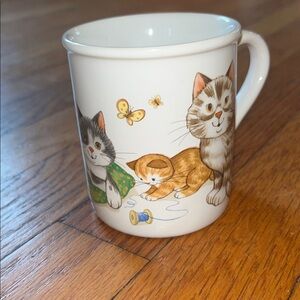 Vintage 1985 Housecats Coffee‎ Mug
